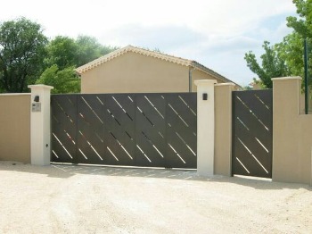 Laser Designed Gates design 9 by Paradiso Technologies